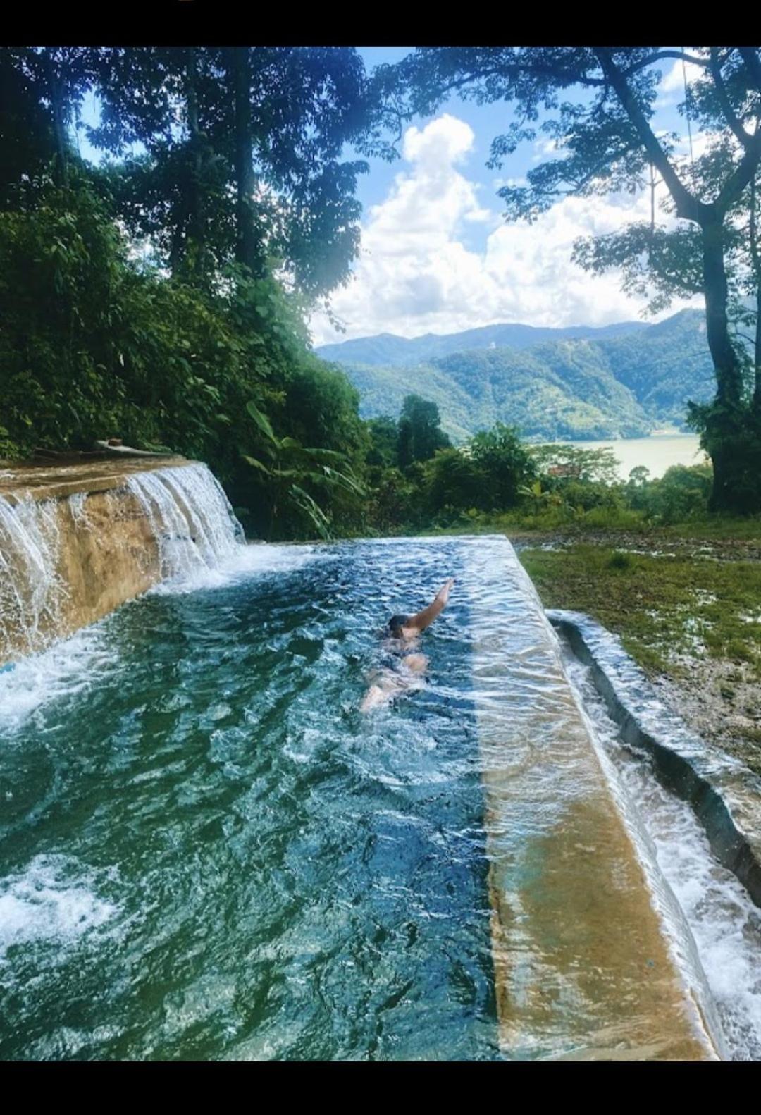 Into The Wild Pokhara Lodge *