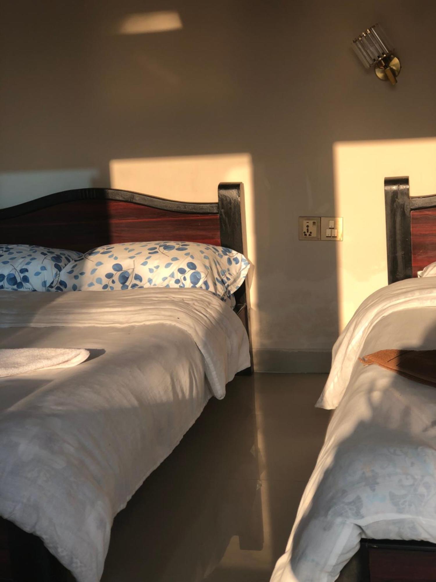 Into The Wild Pokhara Lodge Kaski
